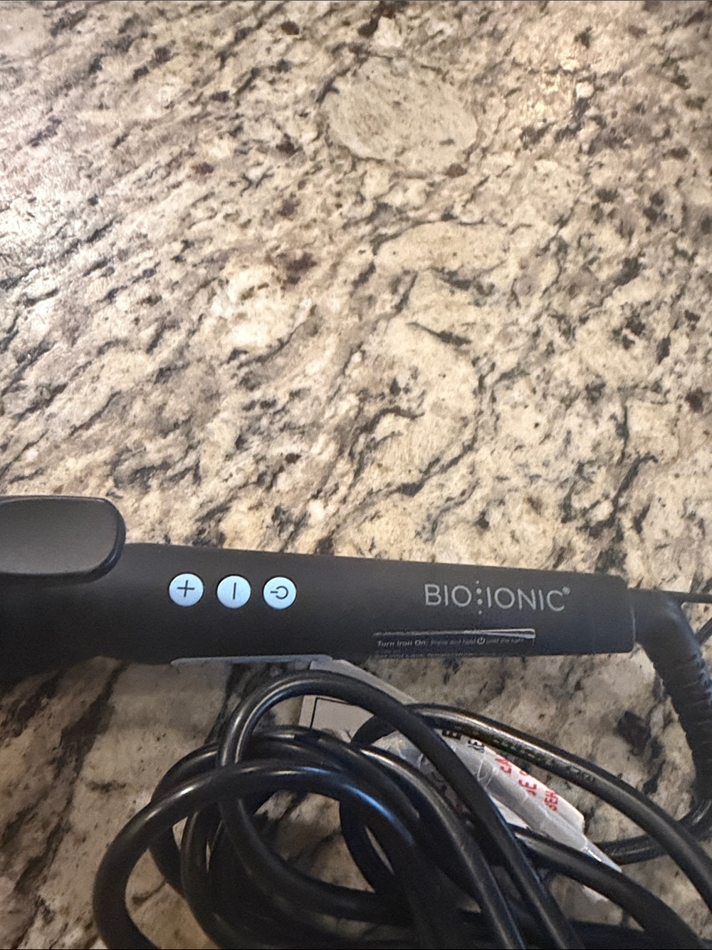 Bio Ionic 1.25” Pro Curling Iron - Picture 7 of 10